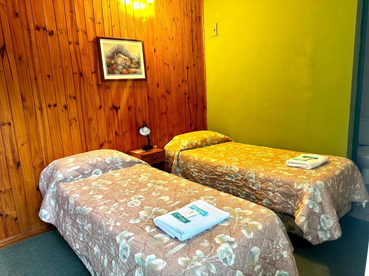Amancay Hostal Patagonico 호텔 엘 칼라파테 외부 사진